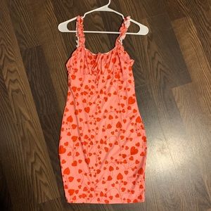 Red and pink heart dress with ruffled sleeves!